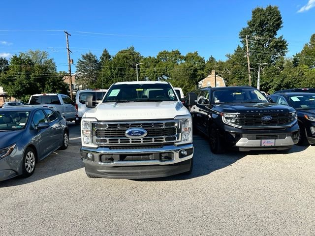 Certified 2025 Ford F250 XLT AWD/4WD image 2