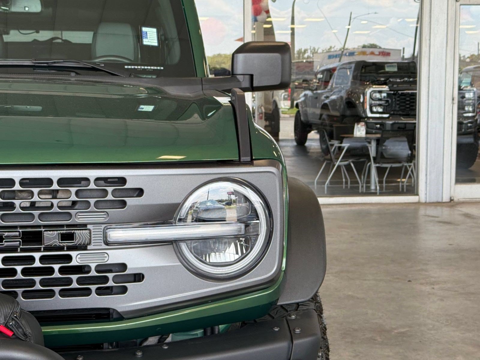 Certified 2024 Ford Bronco Everglades AWD/4WD image 12