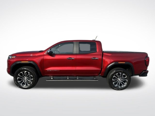 Used 2025 GMC Canyon Denali AWD/4WD image 4