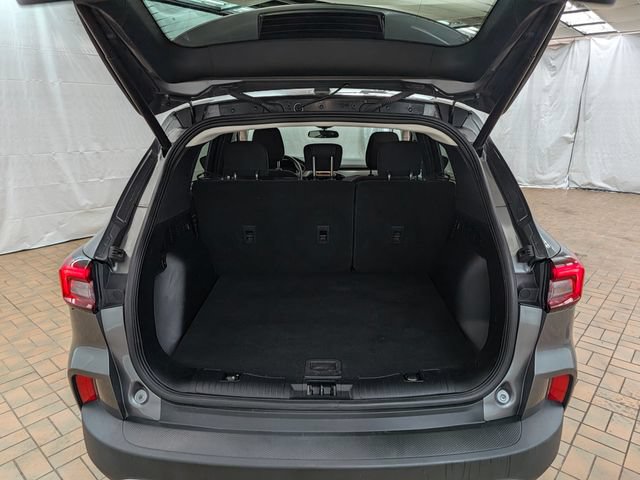Certified 2023 Ford Escape Active FWD image 15