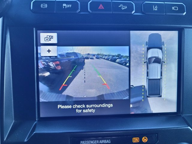 Certified 2019 Ford F350 Platinum w/ Platinum Ultimate Package AWD/4WD image 18