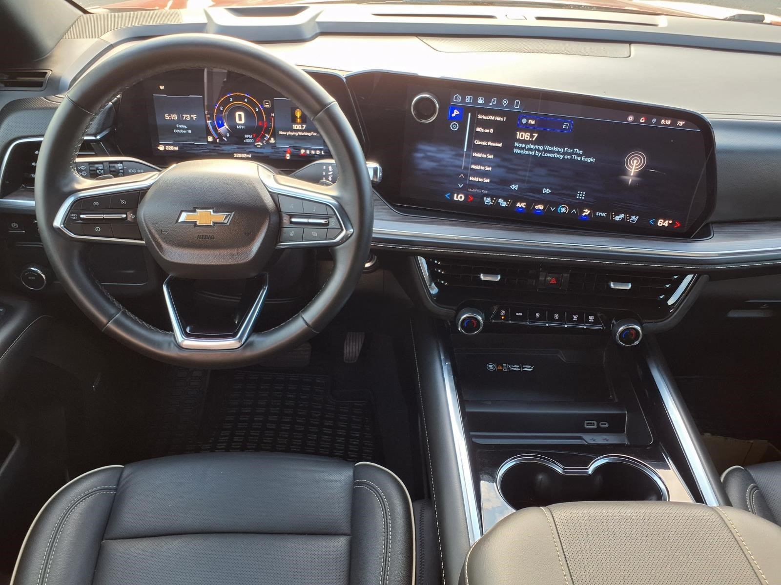 Used 2025 Chevrolet Tahoe Premier RWD image 11