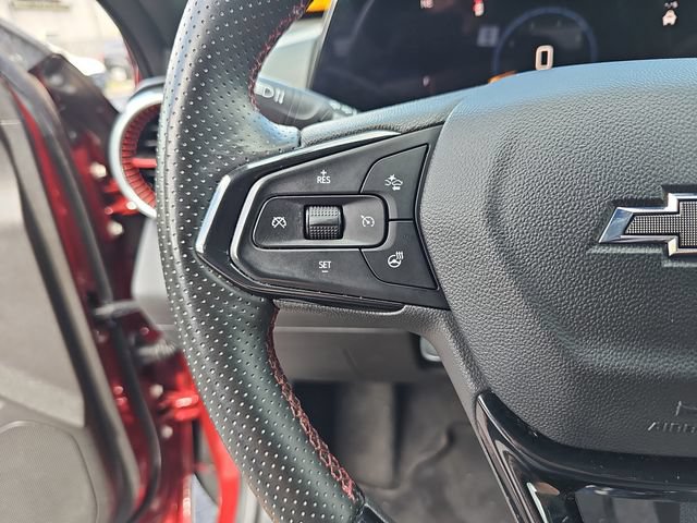 Used 2024 Chevrolet Trax RS w/ Sunroof Package FWD image 19