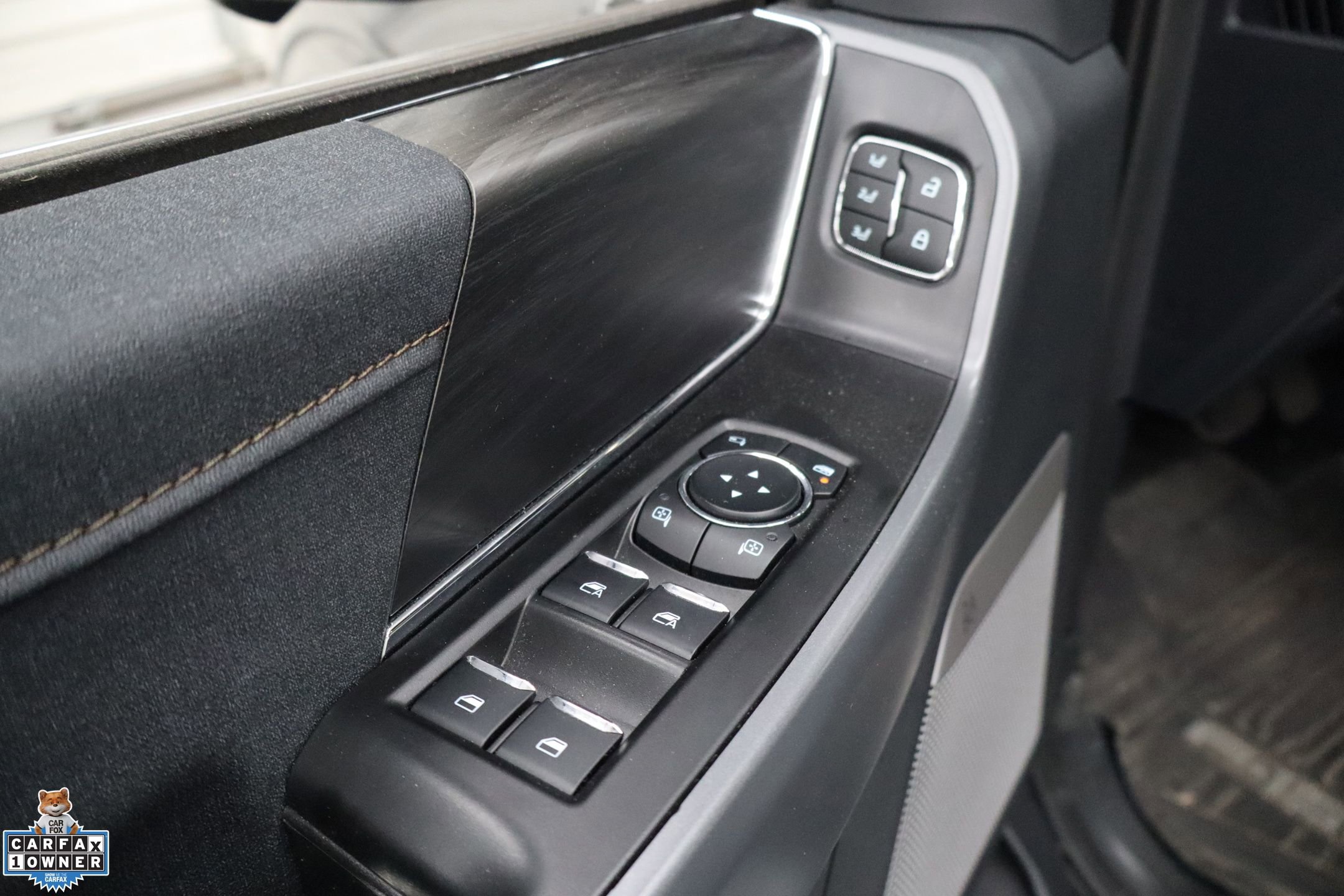 Certified 2024 Ford F150 Lariat w/ FX4 Off-Road Package image 12