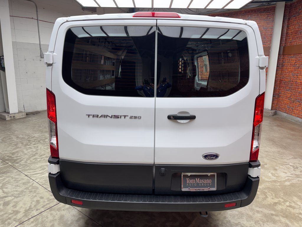 Certified 2025 Ford Transit 250 Low Roof w/ Exterior Upgrade Package RWD image 4