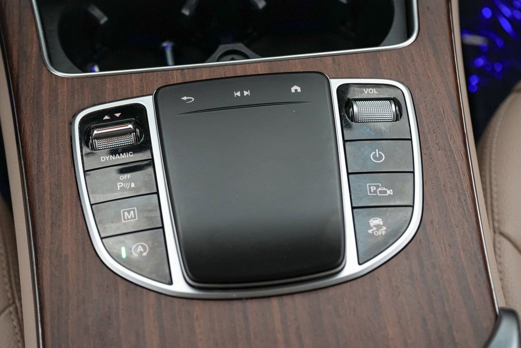 Used 2022 Mercedes-Benz GLC 300 4MATIC image 19