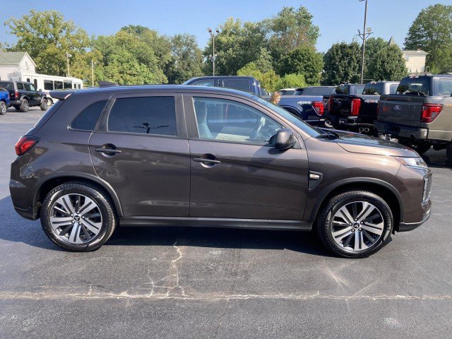 Used 2020 Mitsubishi Outlander Sport ES AWD/4WD image 25
