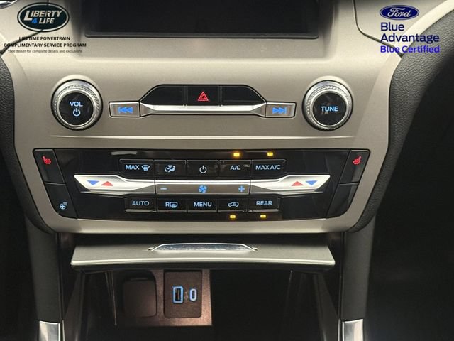 Certified 2023 Ford Explorer XLT w/ Equipment Group 202A AWD/4WD image 22