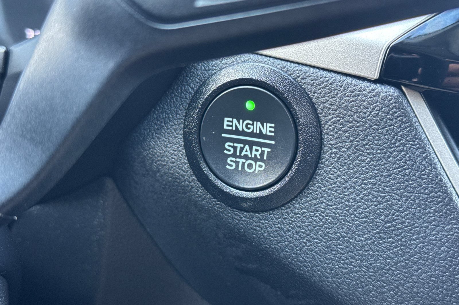 Certified 2022 Ford Escape SE FWD image 23