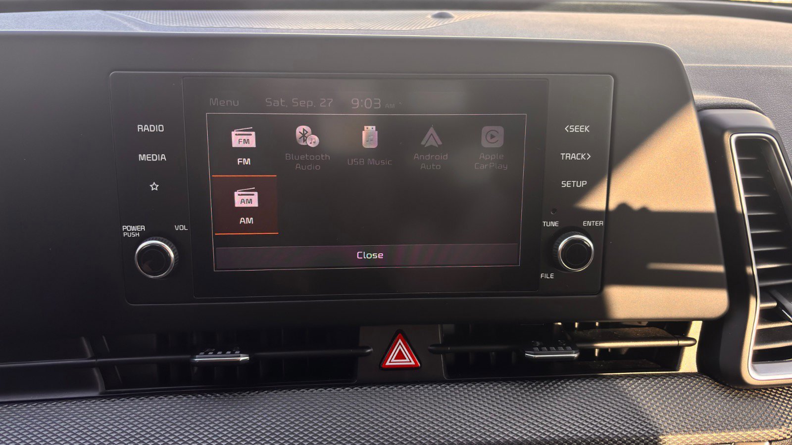 Used 2023 Kia Sportage LX image 29