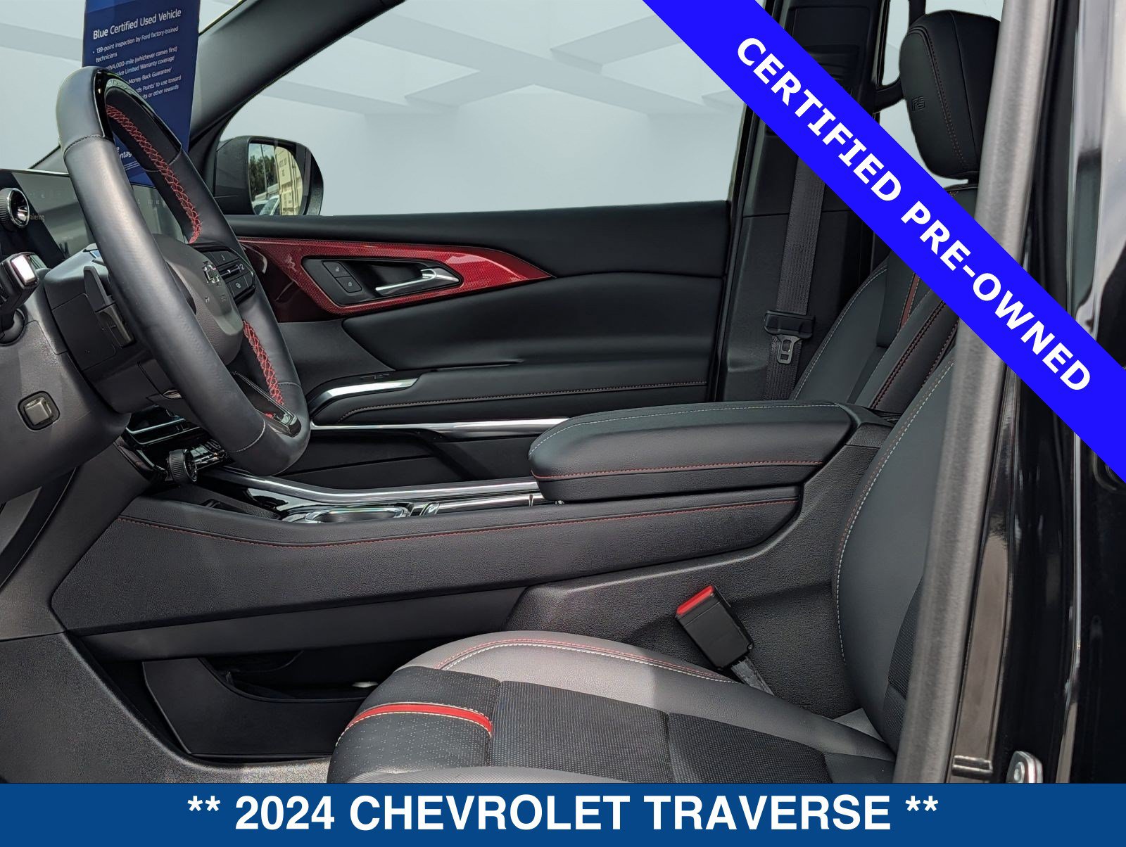 Used 2024 Chevrolet Traverse RS FWD image 24