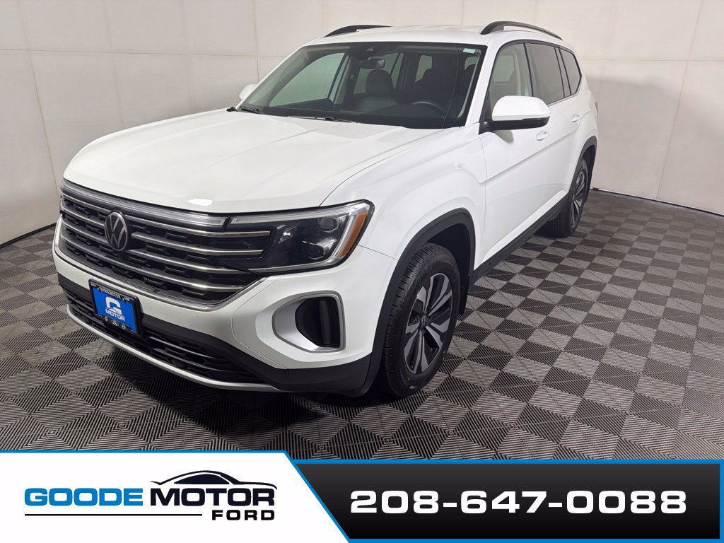 Used 2025 Volkswagen Atlas SE AWD/4WD image 4
