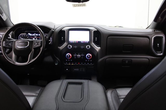 Used 2021 GMC Sierra 1500 Denali w/ Denali Ultimate Package AWD/4WD image 10