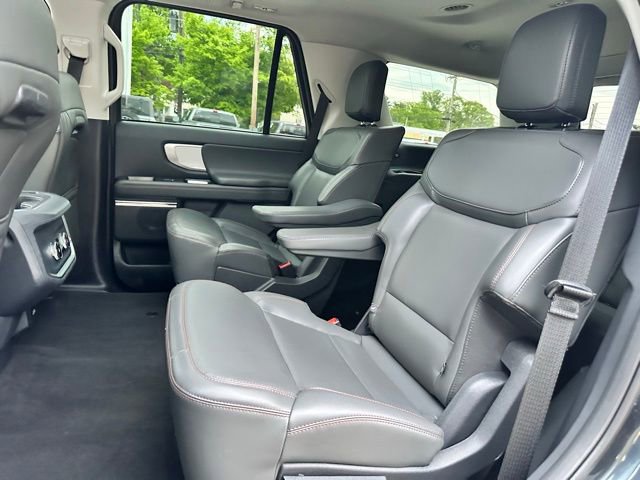 Certified 2025 Ford Expedition Active AWD/4WD image 40