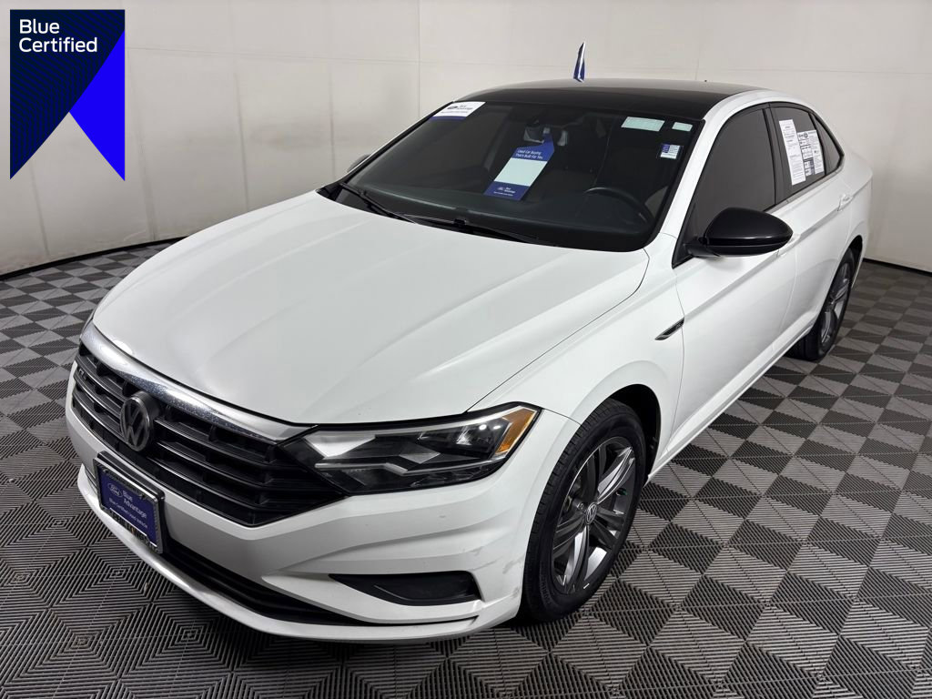 Used 2019 Volkswagen Jetta R-Line w/ R-Line Cold Weather Package image 1