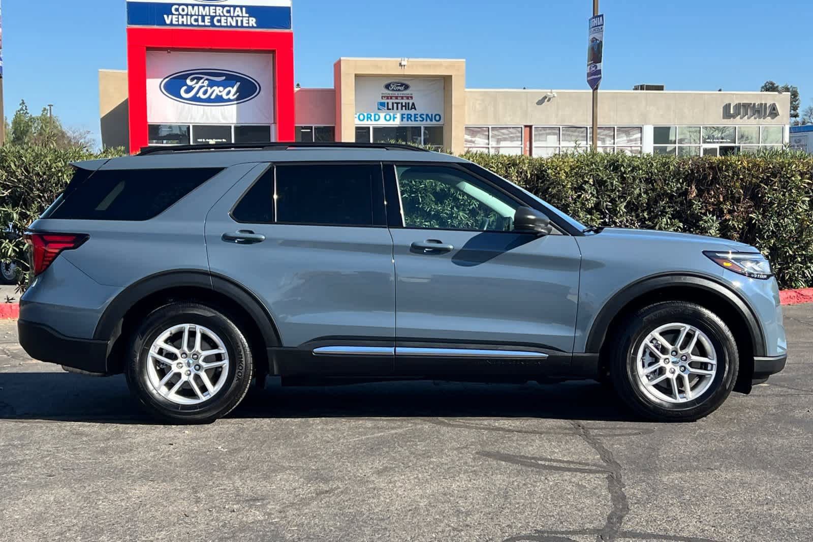 Certified 2025 Ford Explorer Active image 6