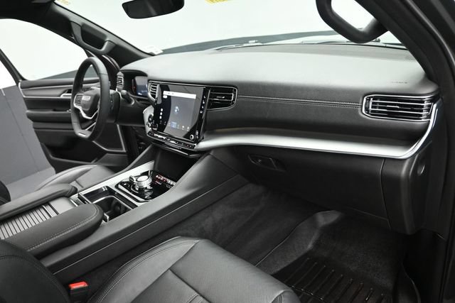 Used 2023 Jeep Wagoneer Series II AWD/4WD image 30