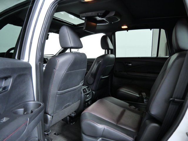 Used 2021 Honda Pilot Black Edition image 13