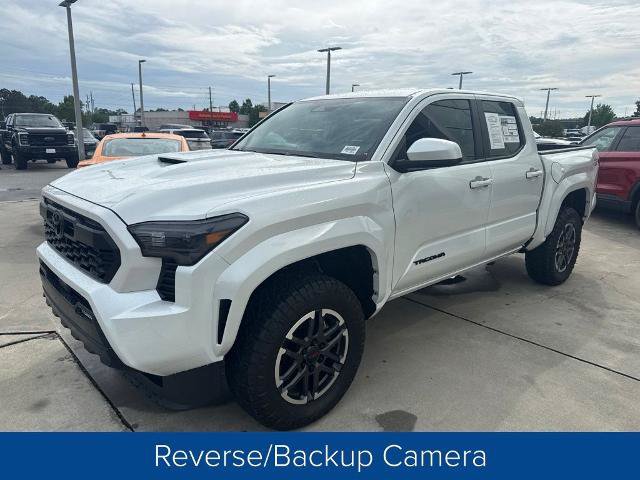 Used 2026 Toyota Tacoma TRD Sport AWD/4WD image 3