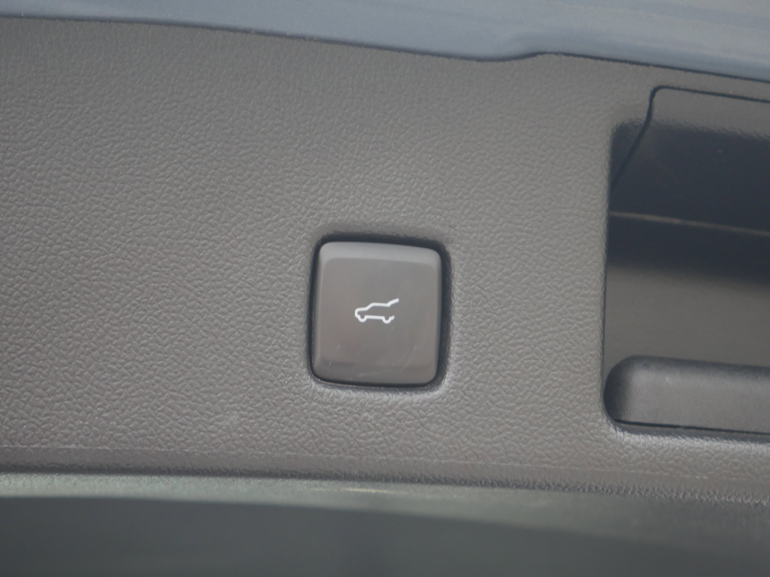 Certified 2023 Ford Escape Active AWD/4WD image 23