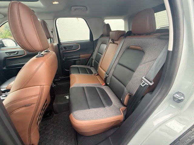 Certified 2023 Ford Bronco Sport Outer Banks w/ Tech Package AWD/4WD image 20