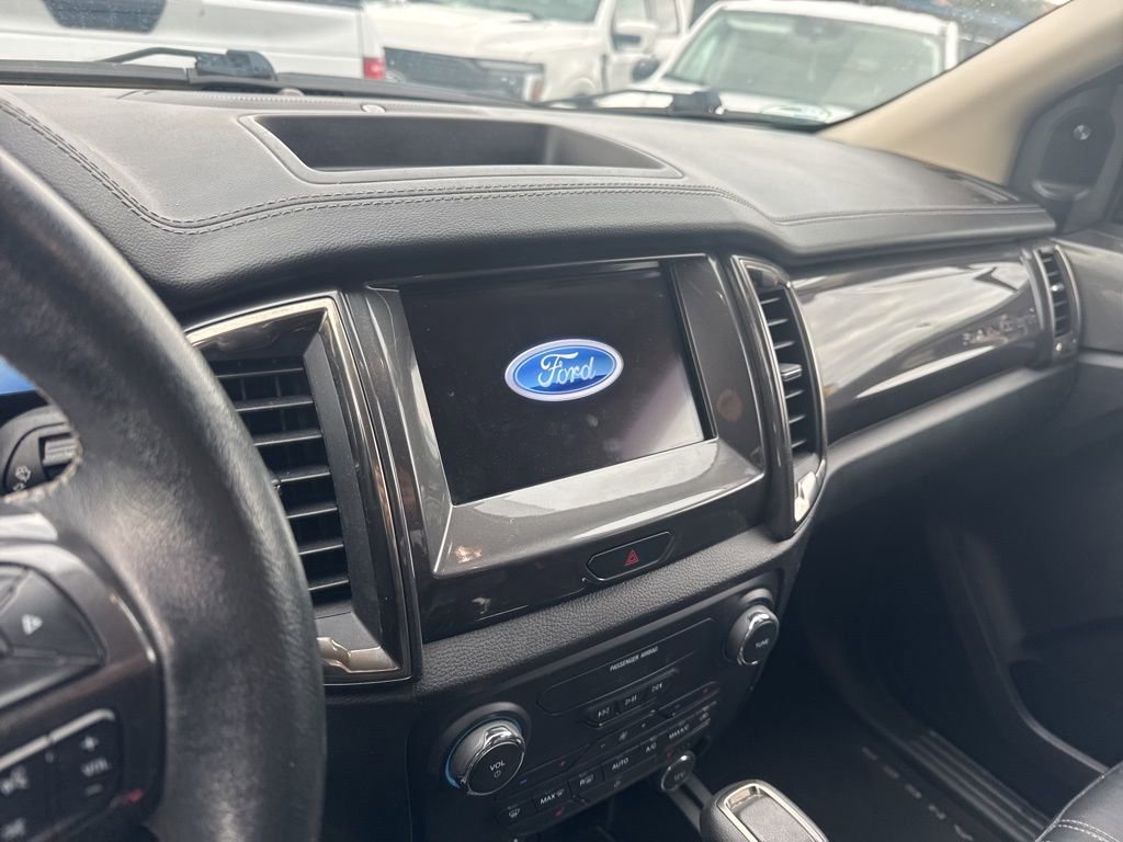 Certified 2019 Ford Ranger Lariat w/ Black Appearance Package image 14