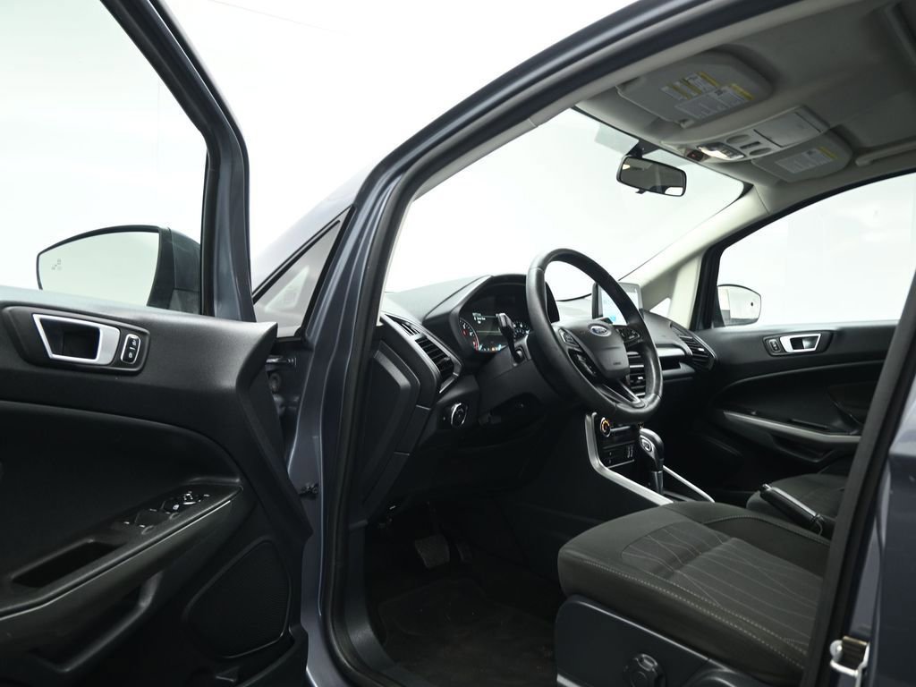 Certified 2018 Ford EcoSport SE w/ SE Convenience Package image 36