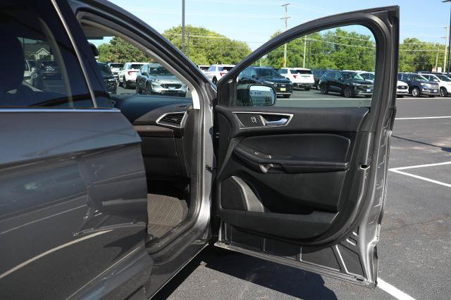Certified 2024 Ford Edge SEL w/ Convenience Package AWD/4WD image 24
