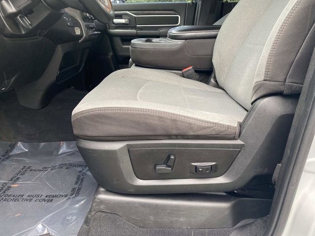 Used 2024 RAM 2500 Big Horn AWD/4WD image 21