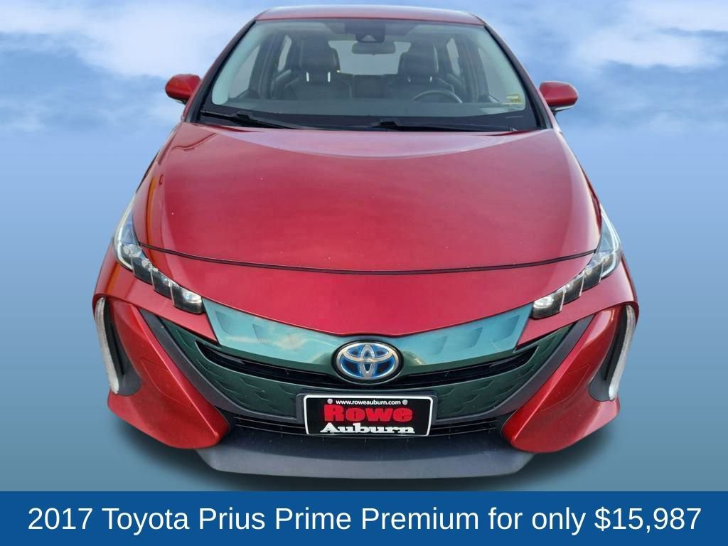 Used 2017 Toyota Prius Prime Premium image 8