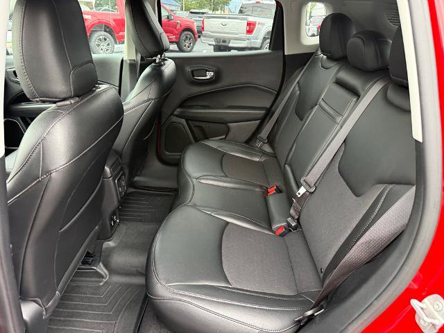 Used 2019 Jeep Compass Latitude AWD/4WD image 18