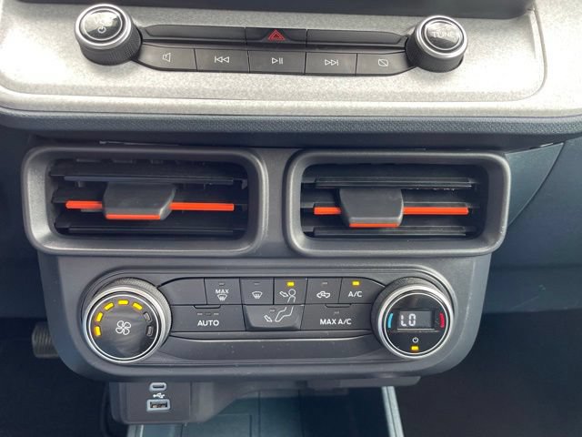 Certified 2022 Ford Maverick XLT FWD image 18