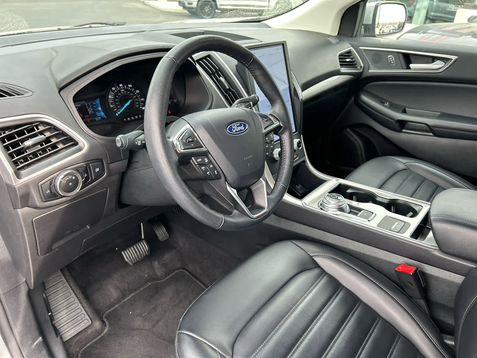 Certified 2024 Ford Edge SEL image 27