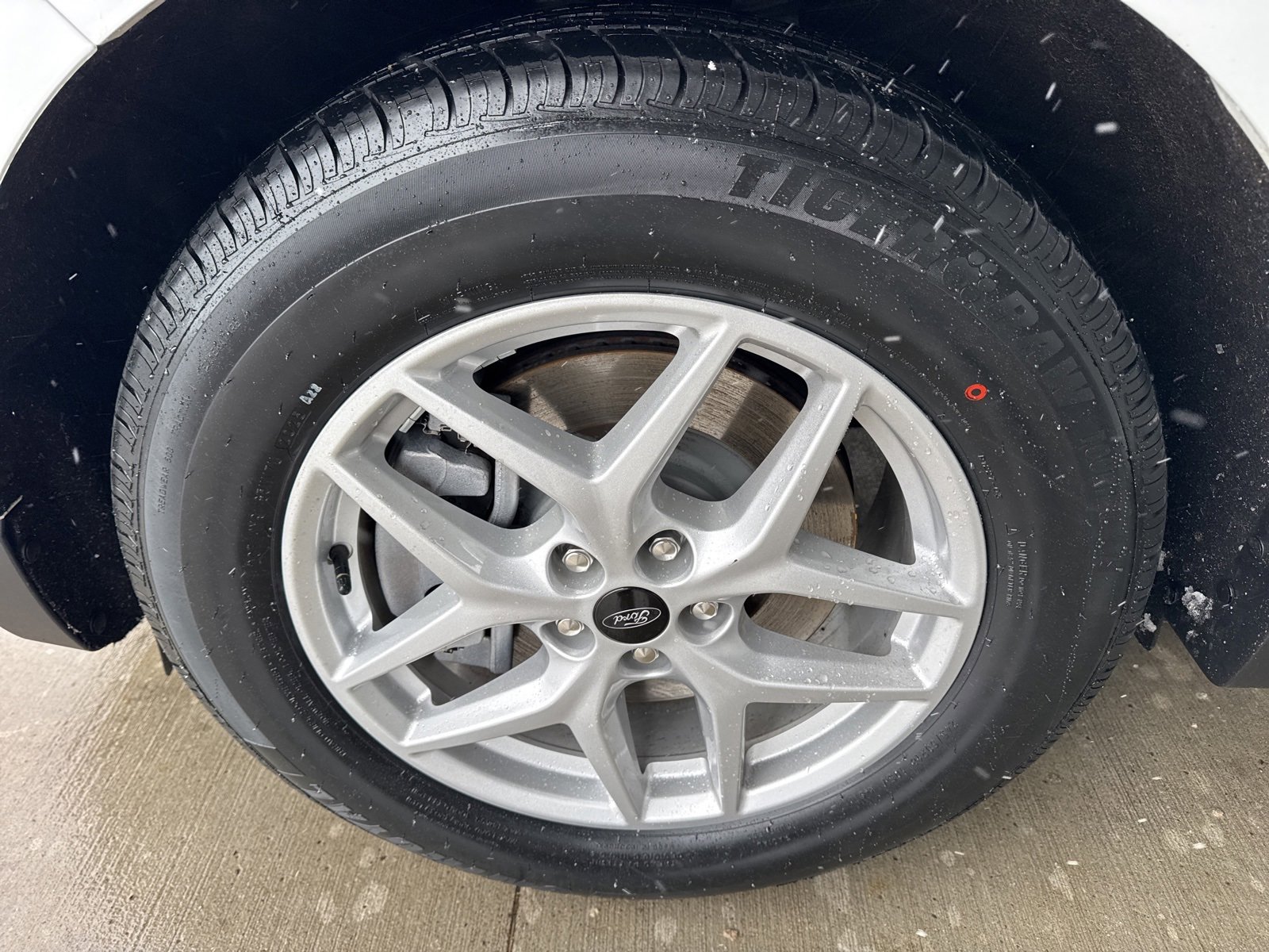 Certified 2023 Ford Edge SEL w/ Convenience Package image 18