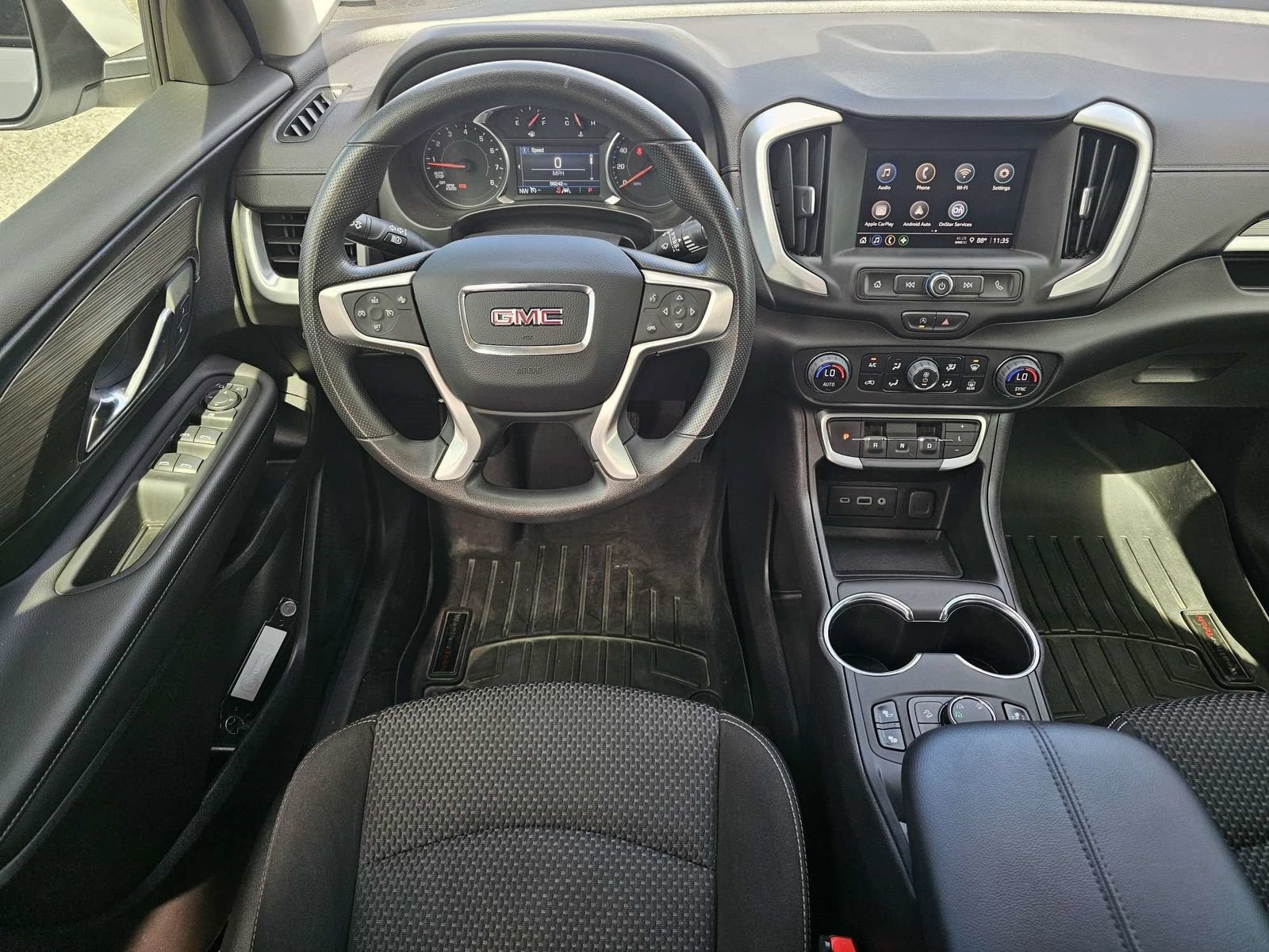 Used 2024 GMC Terrain SLE w/ Driver Convenience Package AWD/4WD image 17