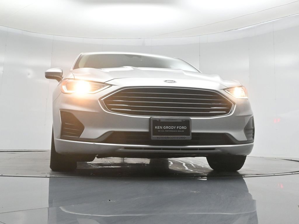Certified 2019 Ford Fusion SE FWD image 44