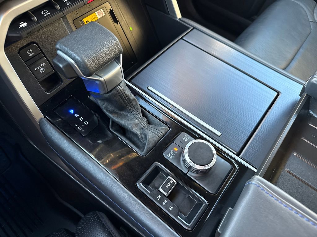 Used 2024 Toyota Sequoia Platinum image 22