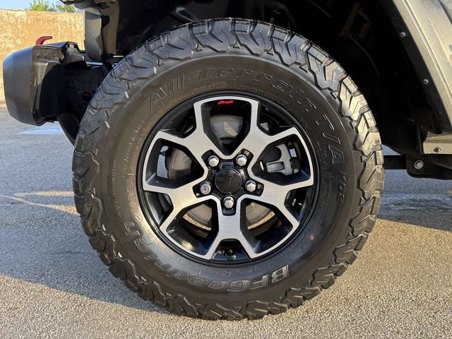 Used 2021 Jeep Wrangler Rubicon AWD/4WD image 11