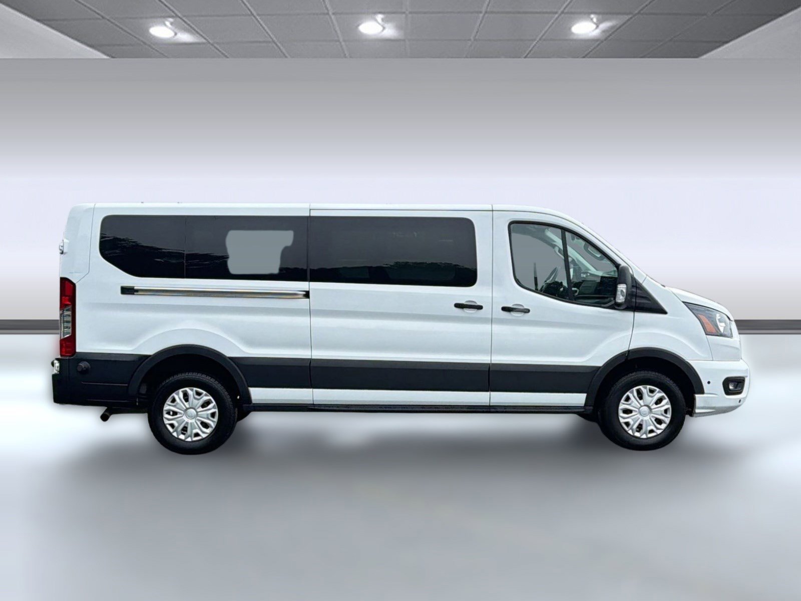 Certified 2024 Ford Transit 350 XLT RWD image 8