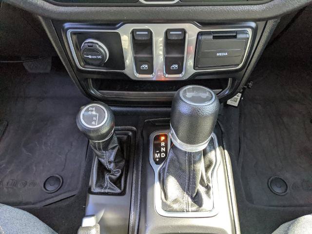 Used 2024 Jeep Wrangler Sport AWD/4WD image 9
