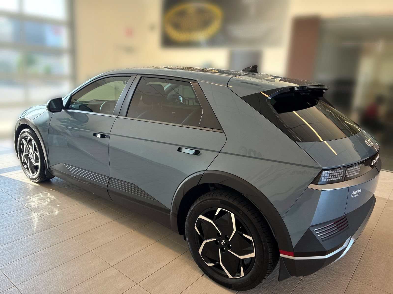 Used 2023 Hyundai Ioniq 5 SEL RWD image 3