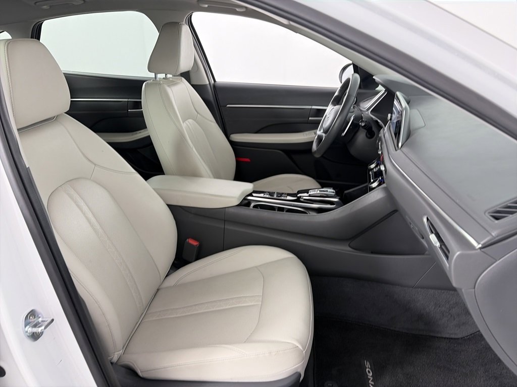 Used 2022 Hyundai Sonata Limited w/ Cargo Package image 30
