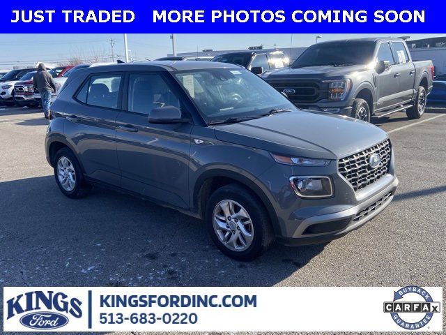 Used 2021 Hyundai Venue SE w/ Cargo Package image 2