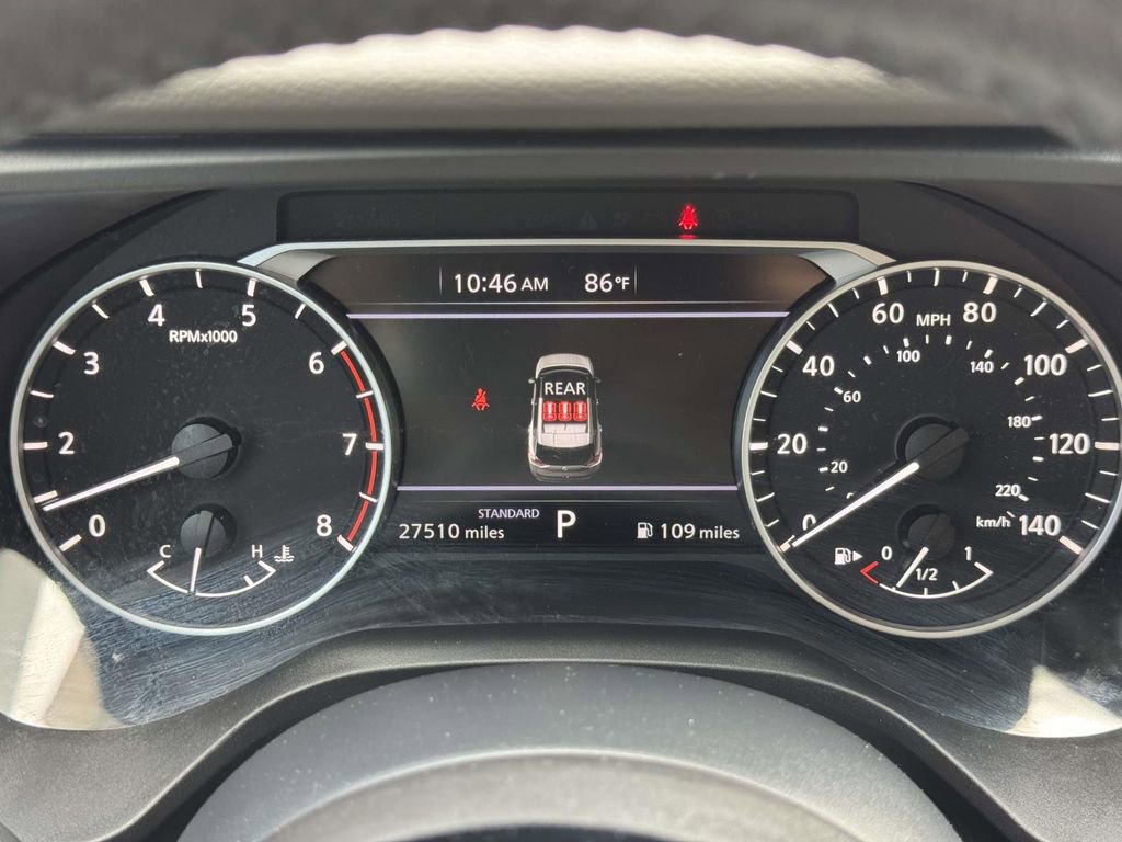 Used 2023 Nissan Rogue SV w/ SV Premium B Package FWD image 12