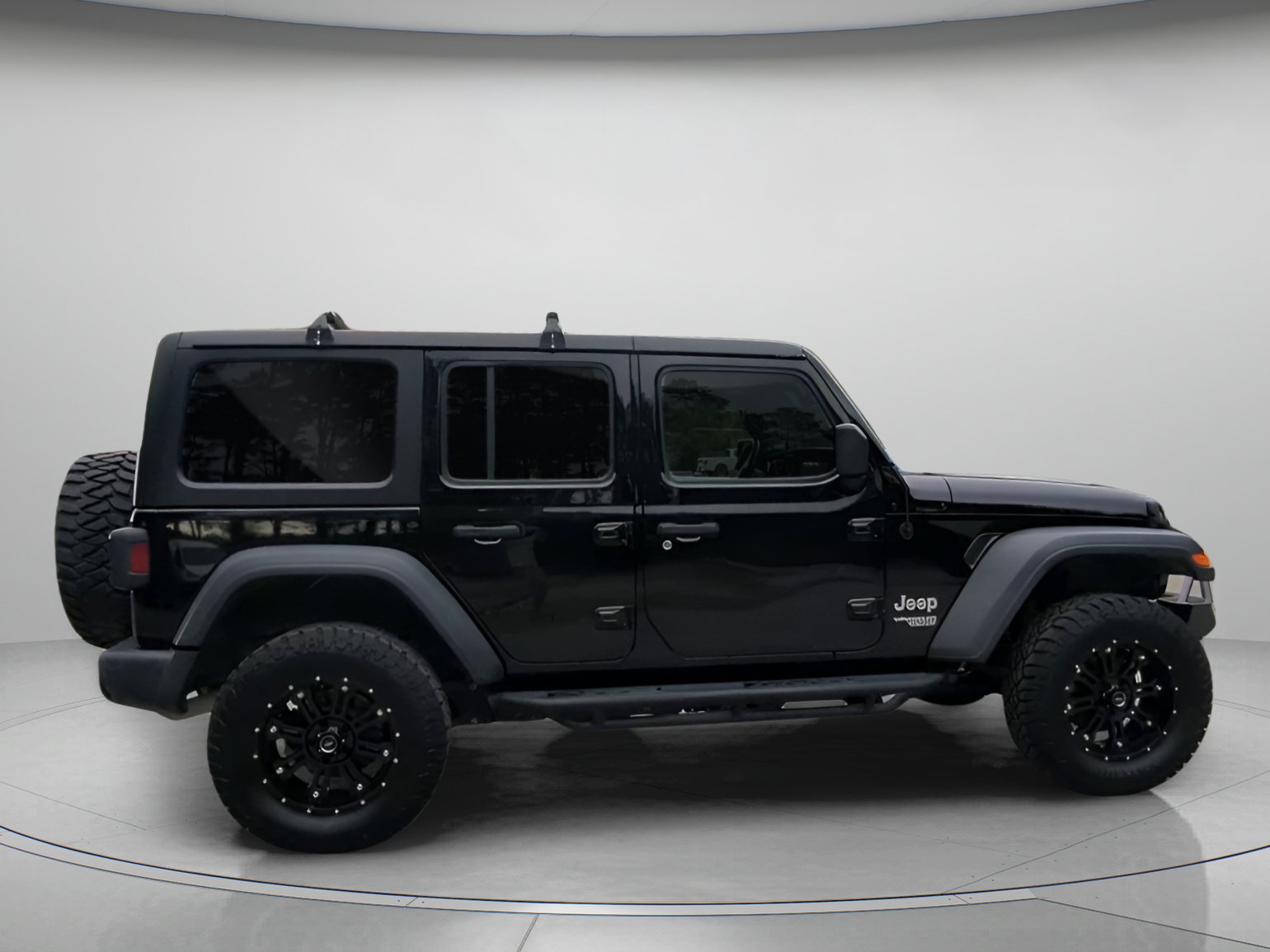 Used 2018 Jeep Wrangler Unlimited Sport S AWD/4WD image 32