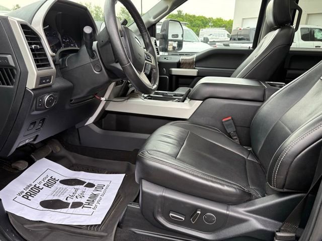 Certified 2019 Ford F250 Lariat w/ Lariat Ultimate Package AWD/4WD image 24