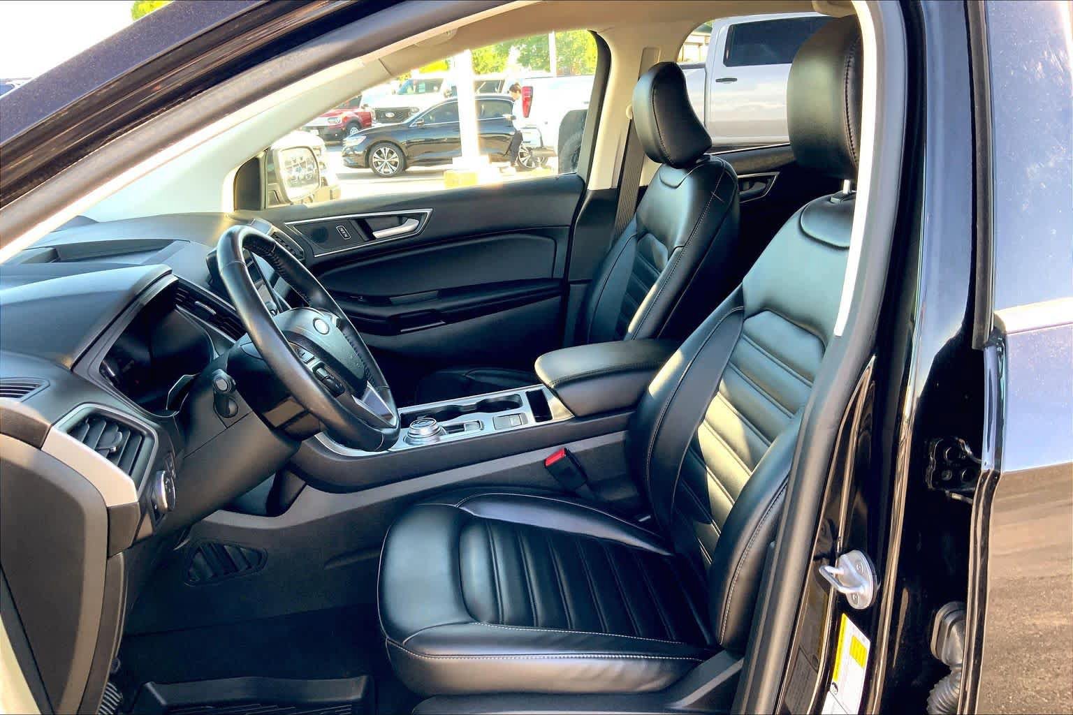 Certified 2023 Ford Edge SEL w/ Convenience Package AWD/4WD image 9