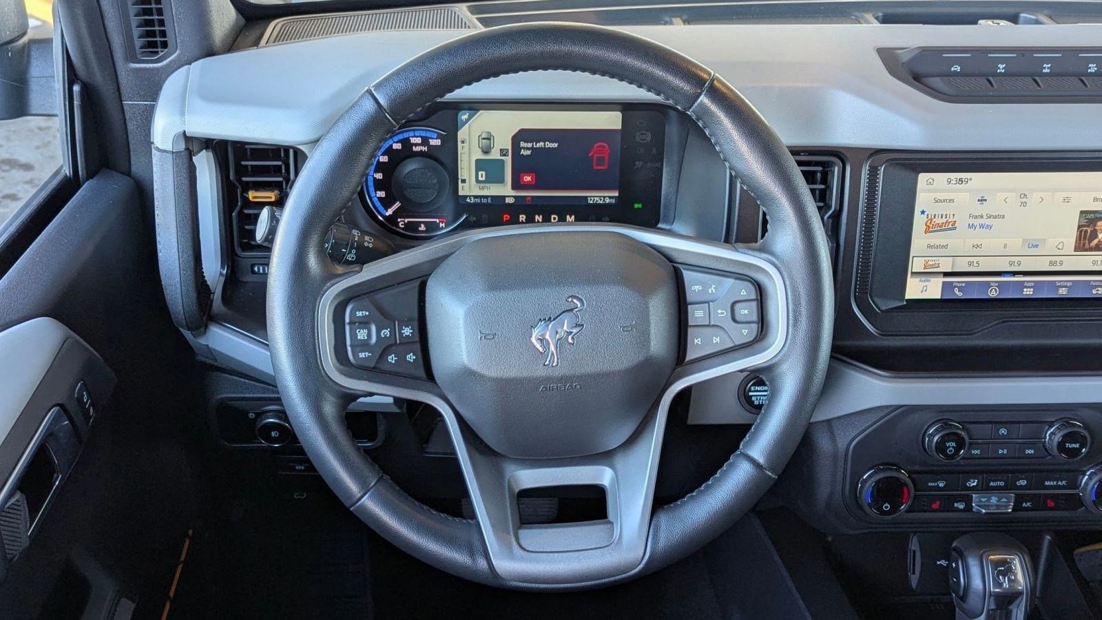 Certified 2023 Ford Bronco Badlands w/ Sasquatch Package image 9