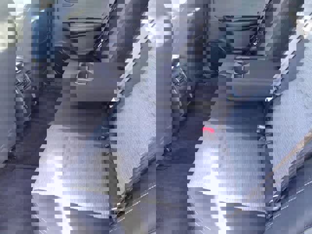 Used 2023 Nissan Rogue SV image 15