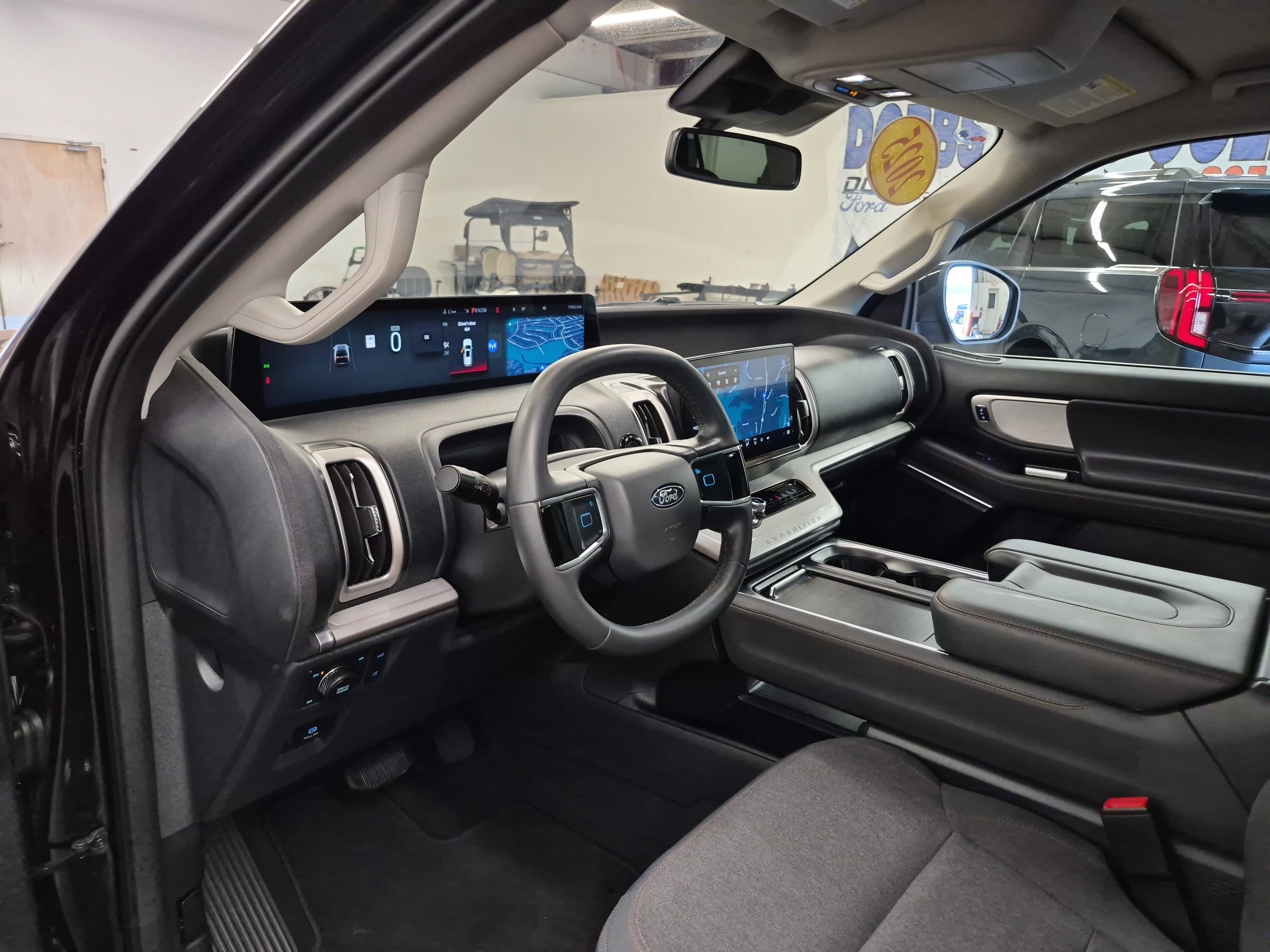 Certified 2025 Ford Expedition Max Active AWD/4WD image 13